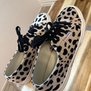 Superga Women's Black and Cream Patterned Sneakers